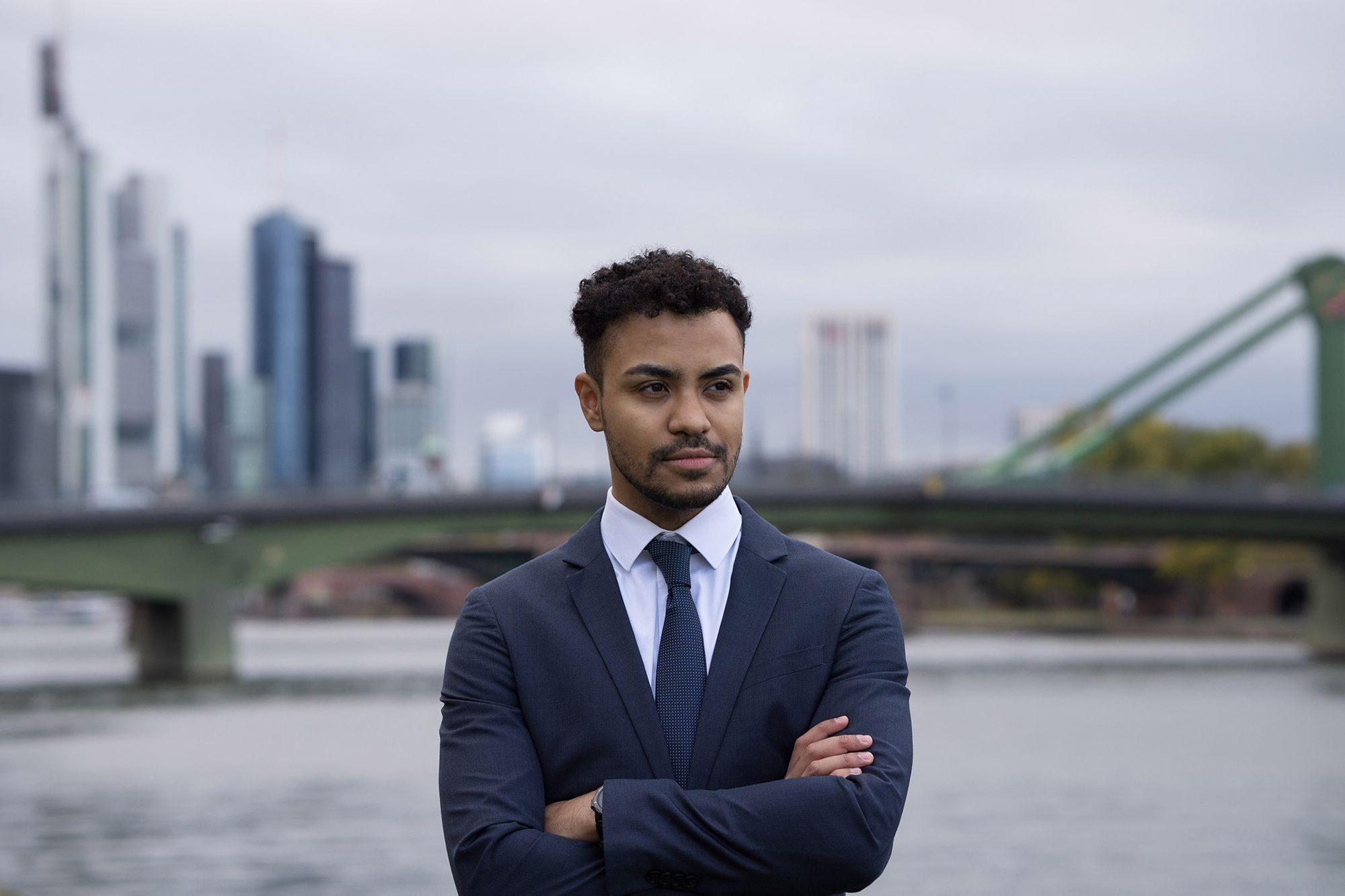 ∙∙∙∙∙ Contact